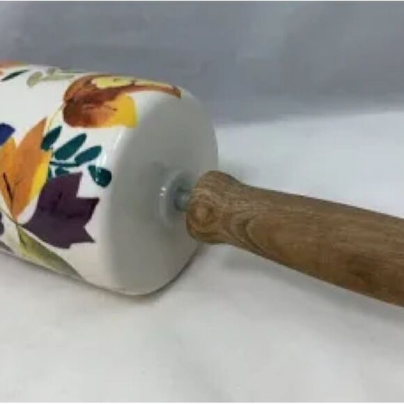 🦋 EUC Pioneer Woman Timeless Floral Rolling Pin - Picture 5 of 6